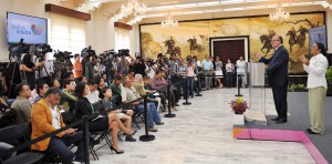 GRACO-CONFERENCIA DE PRENSA20130715_0468