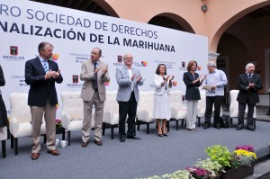 FORO SOCIEDAD DE DERECHOS DESPENALIZACIÓN DE LA MARIHUANA20130903_0151