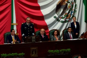 Graco-Inscripción solemne en el congreso de los 100 años del ejercito20130930_1913