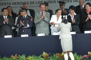 SRIO GOBIERNO-166 Aniversario luctuoso niños héroes20051123_1431