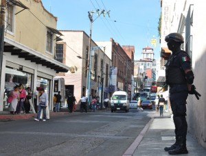 OPERATIVO EN LAS CALLES DE GUERRERO Y DEGOLLADO  (8)