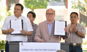 Graco firma pacto por Cuautla0016ok