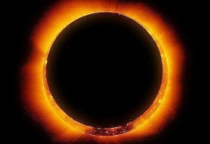 sol_eclipse-anular