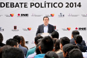 Semifinal de concurso estatal de debate político 2014--0001