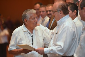 CONCESIONES A TAXISTAS Y ANUNCIO DEL PROGRAMA TAXI SEGURO  (3)