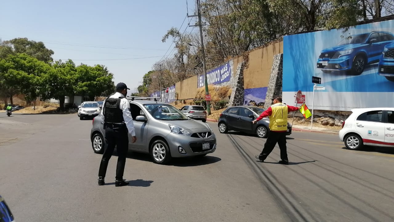 La avenida Río Mayo de Cuernavaca fue cerrada por la filmación de la serie  Gardenias, Narcos México de Netflix – Zona Centro Noticias